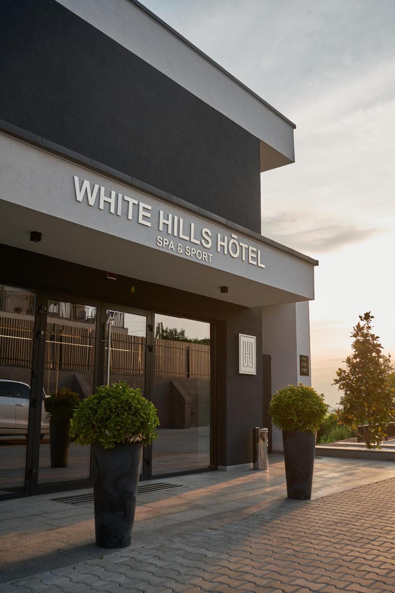 White Hills Hotel Spa&Sport Ujhorod Exterior foto